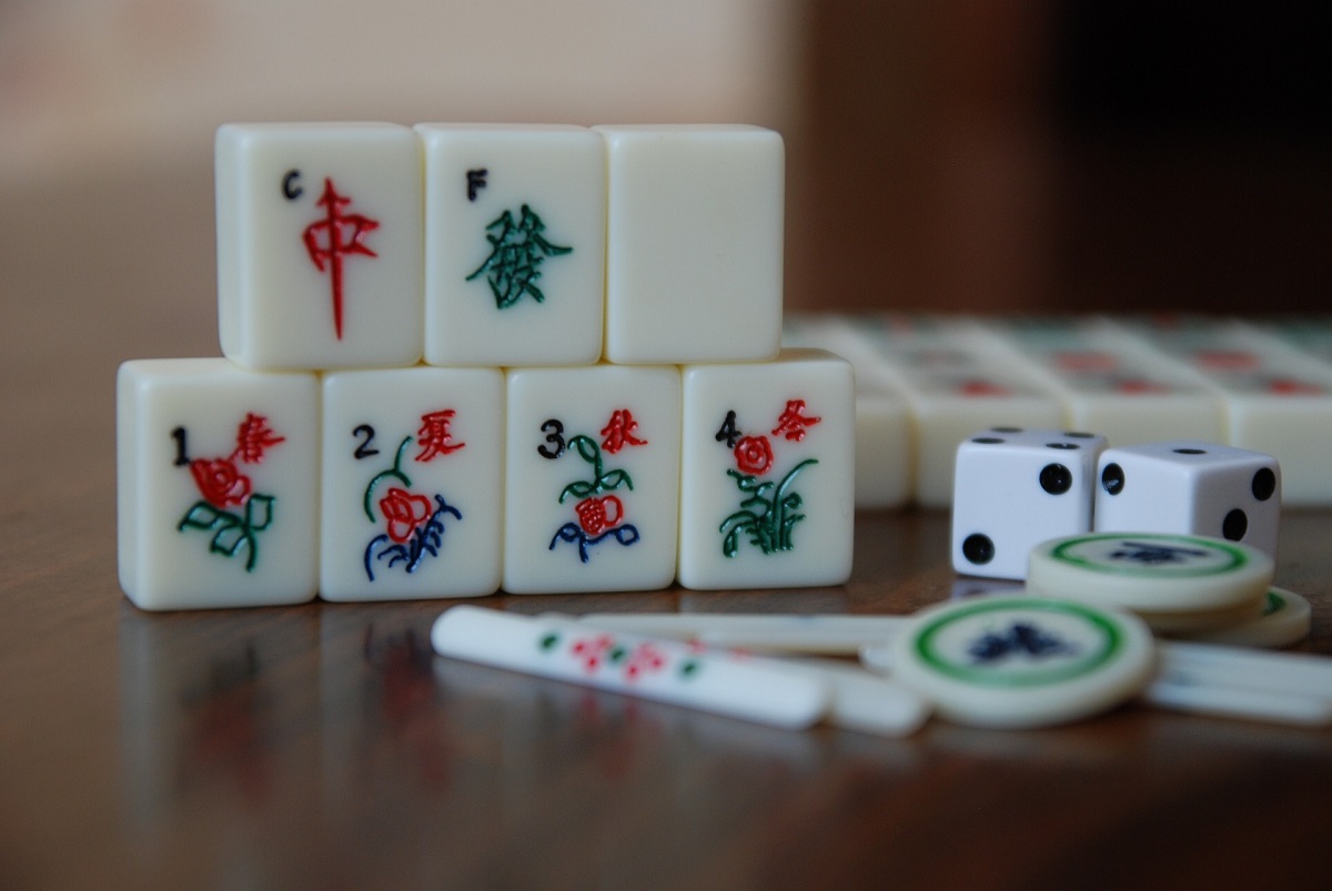 Advanced Mahjong Tactics
